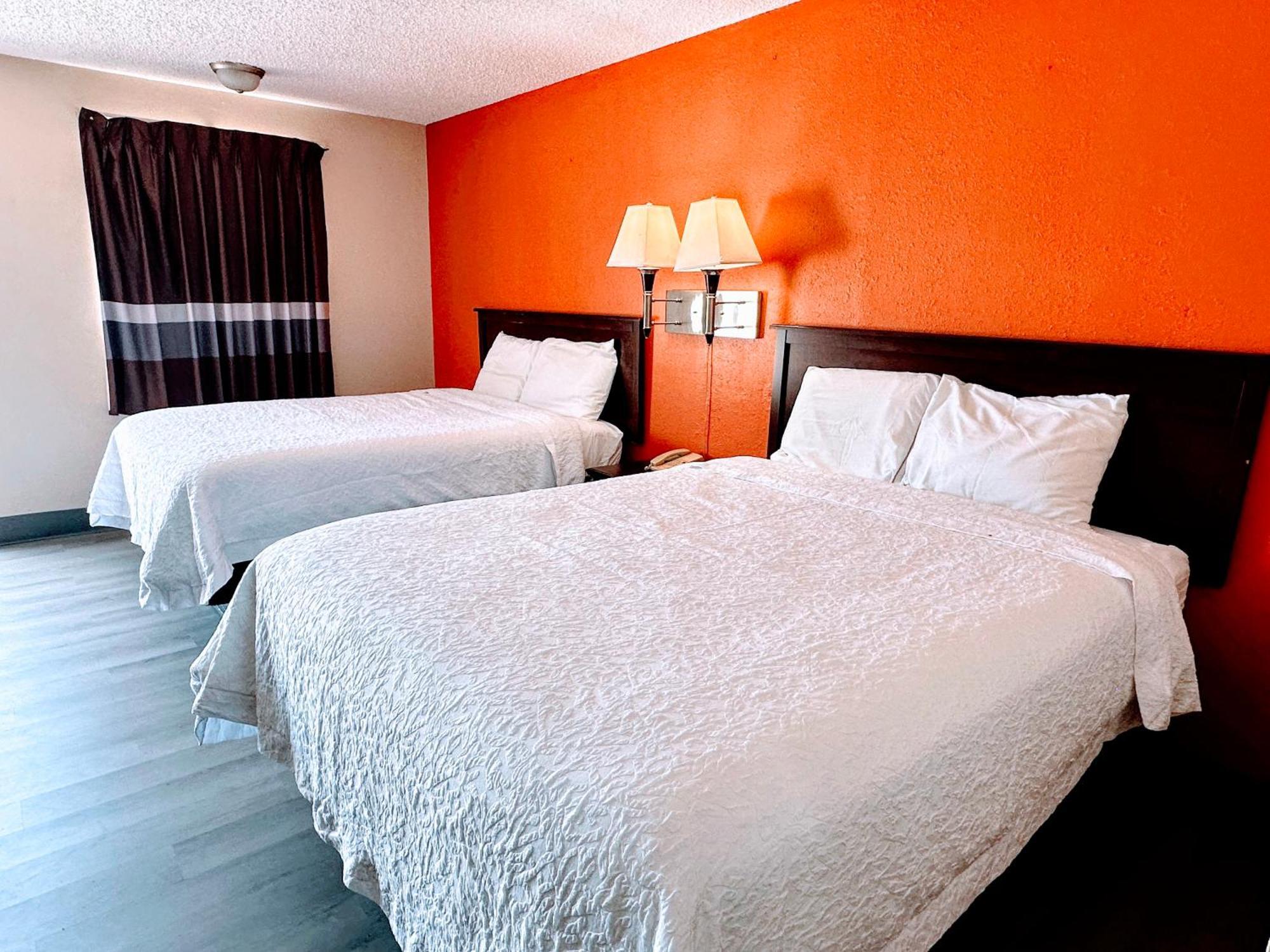 Relax Inn Henryetta Exterior foto